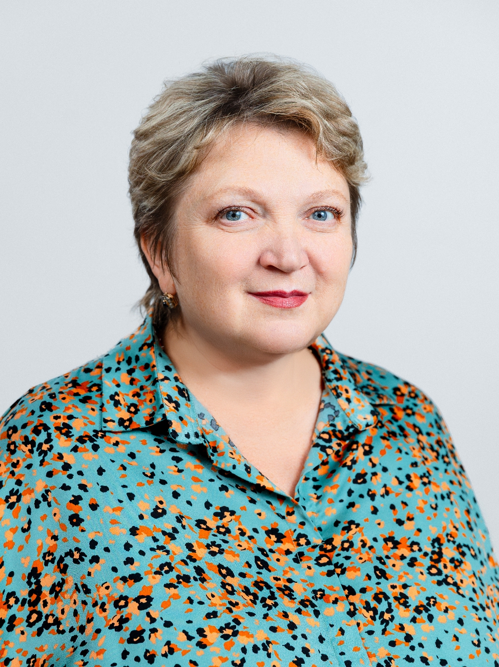 Кобзар Светлана Перовна.